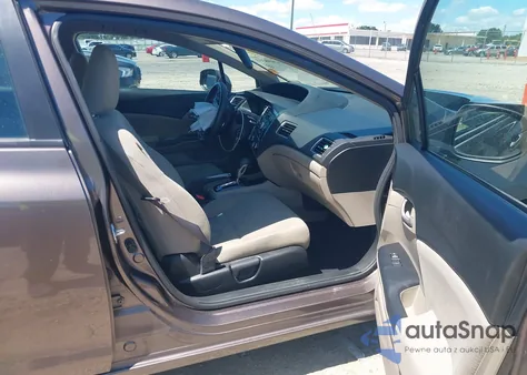 2013 Honda Civic Lx z USA, uszkodzony, nr VIN 2HGFB2F56DH528423